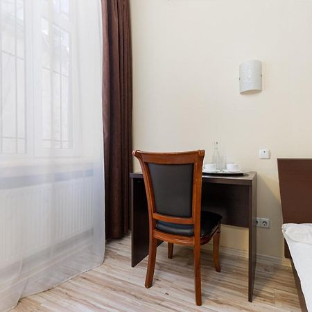 Aparthotel Leonrooms Одеса Екстериор снимка