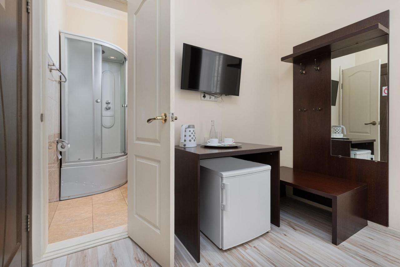 Aparthotel Leonrooms Одеса Екстериор снимка